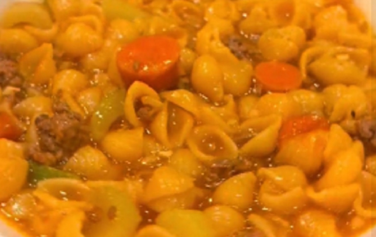 Recette: Soupe au boeuf hach et lgumes.