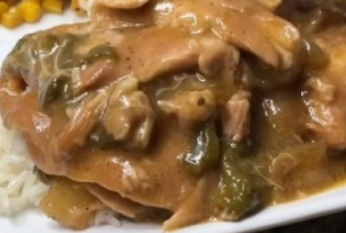 Recette: Hauts de cuisse de poulet, champignons et en sauce.