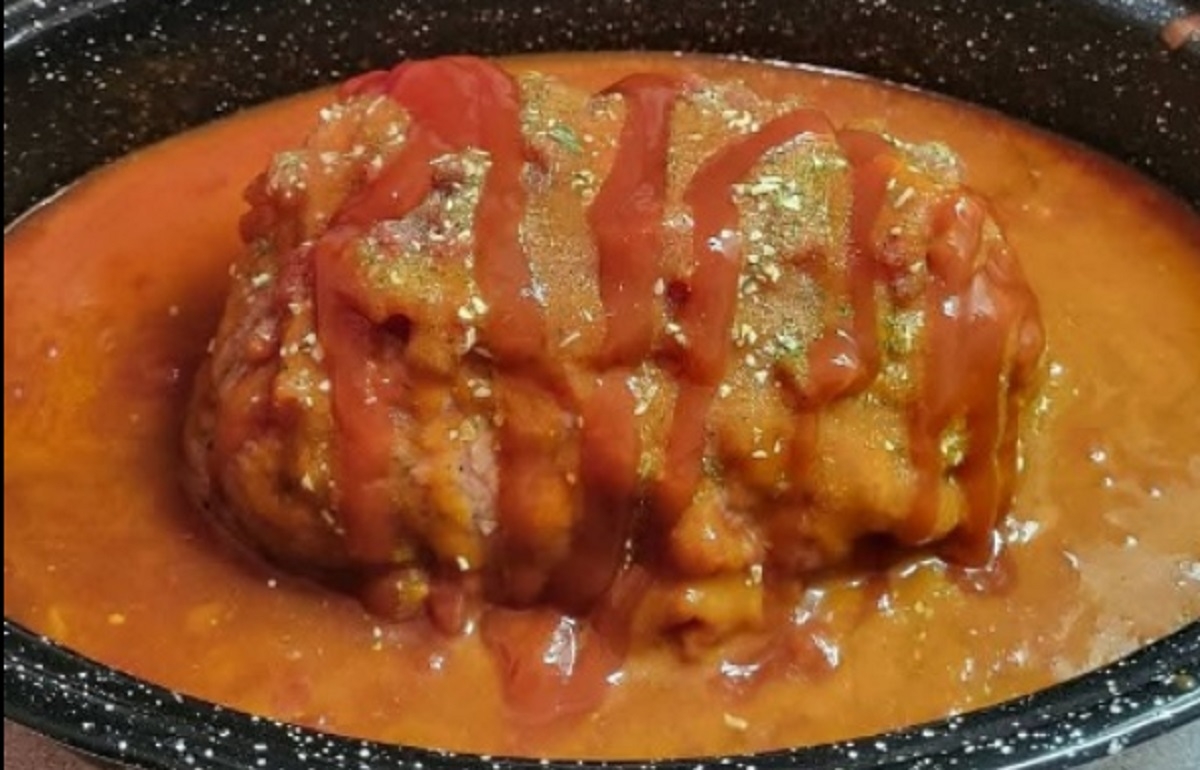 Recette: Pain de viande au porc et jambon hach� et sa sauce.