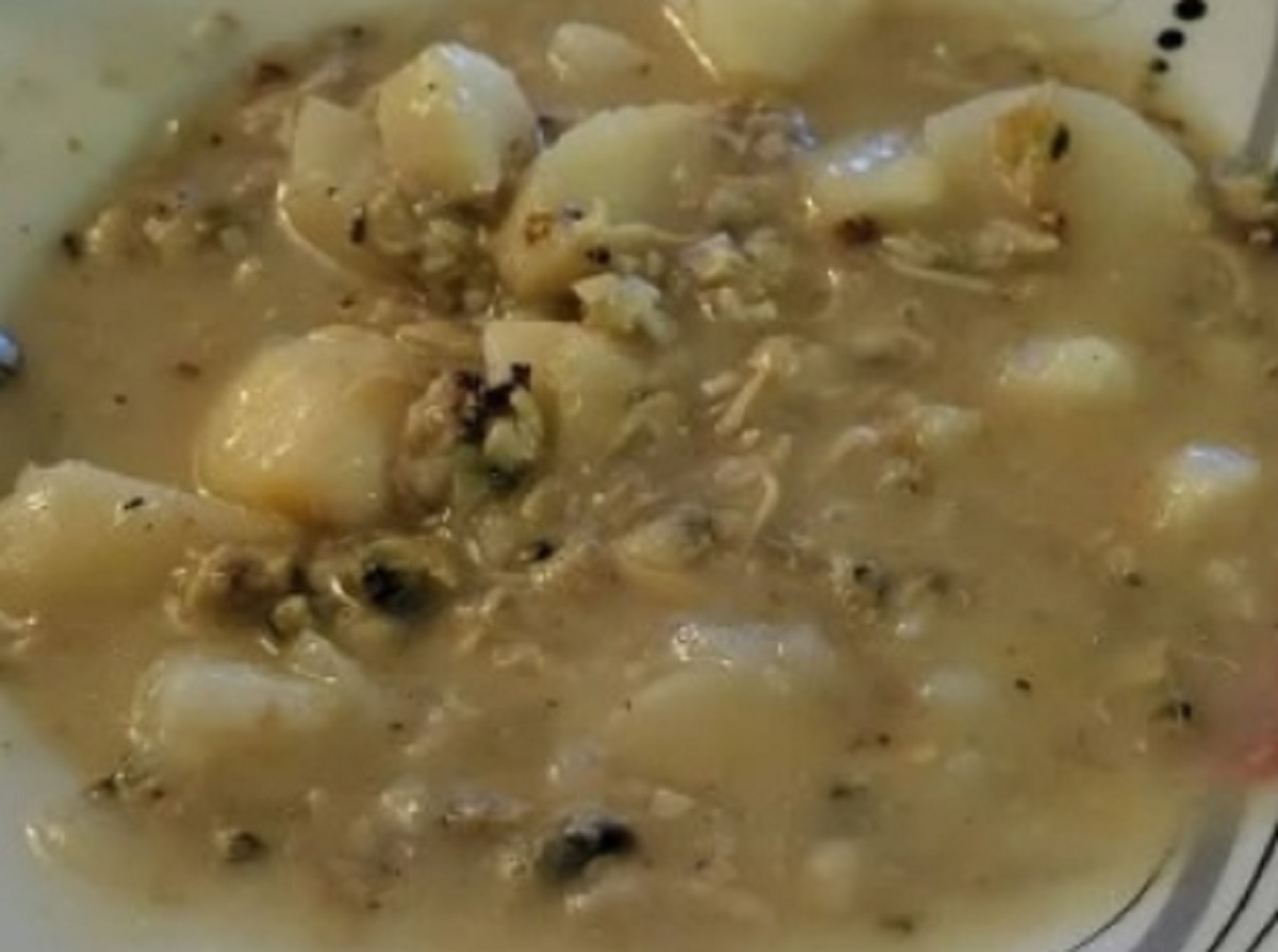 Recette: Chaudre de petites palourdes en conserve.