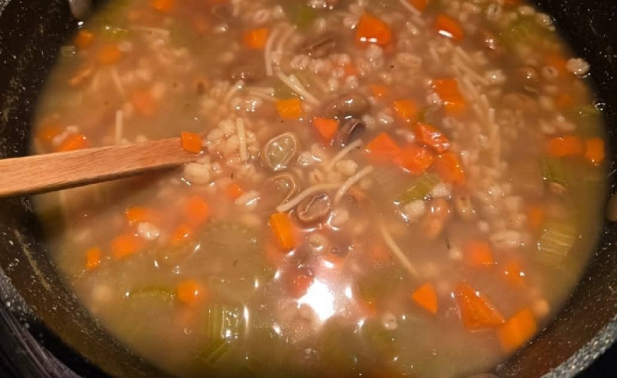 Recette: Soupe aux gourganes sans lard sal�.