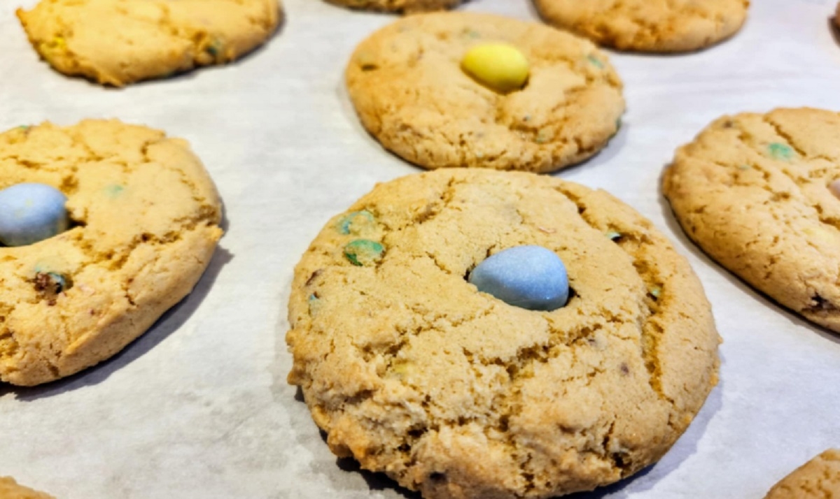 Recette: Biscuits aux Mini Eggs.