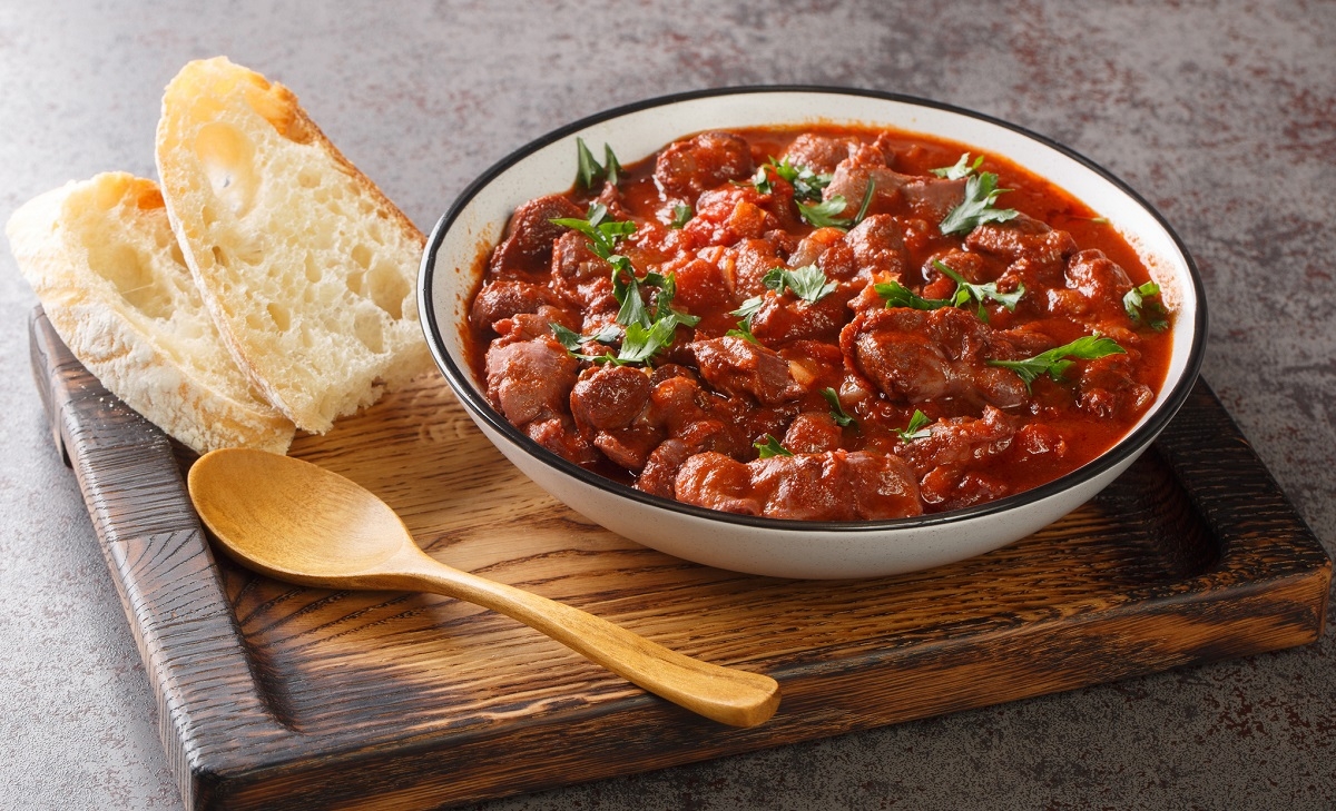 Recette: G�siers de poulet et sa sauce tomate.