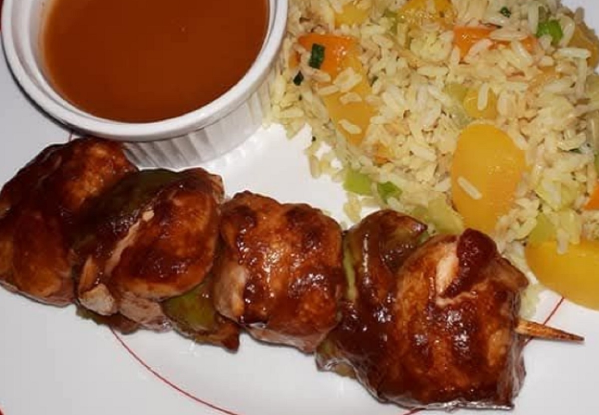 Recette: Marinade �pic�e pour brochette de poulet.