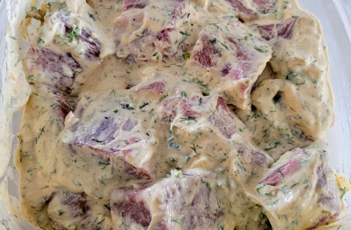 Recette: Cubes de porc  la mayonnaise  l'ail.