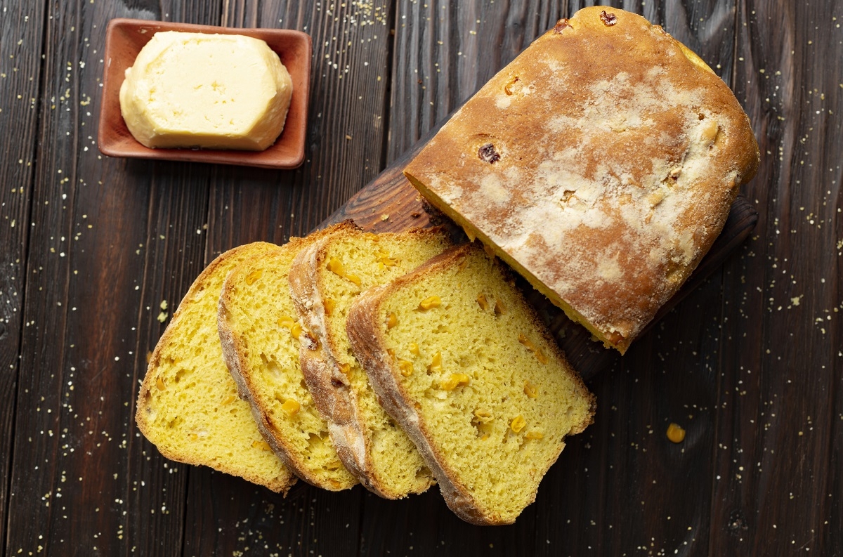 Recette: Pain de mas au beurre et au miel.