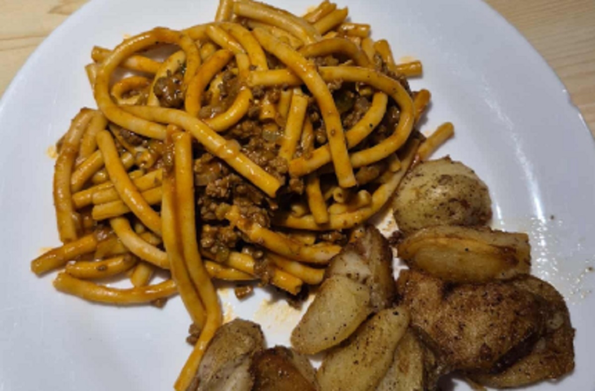 Recette: Macaronis long au boeuf hach.