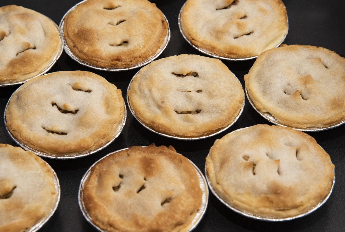 Recette: Petits pts  la viande de maman.