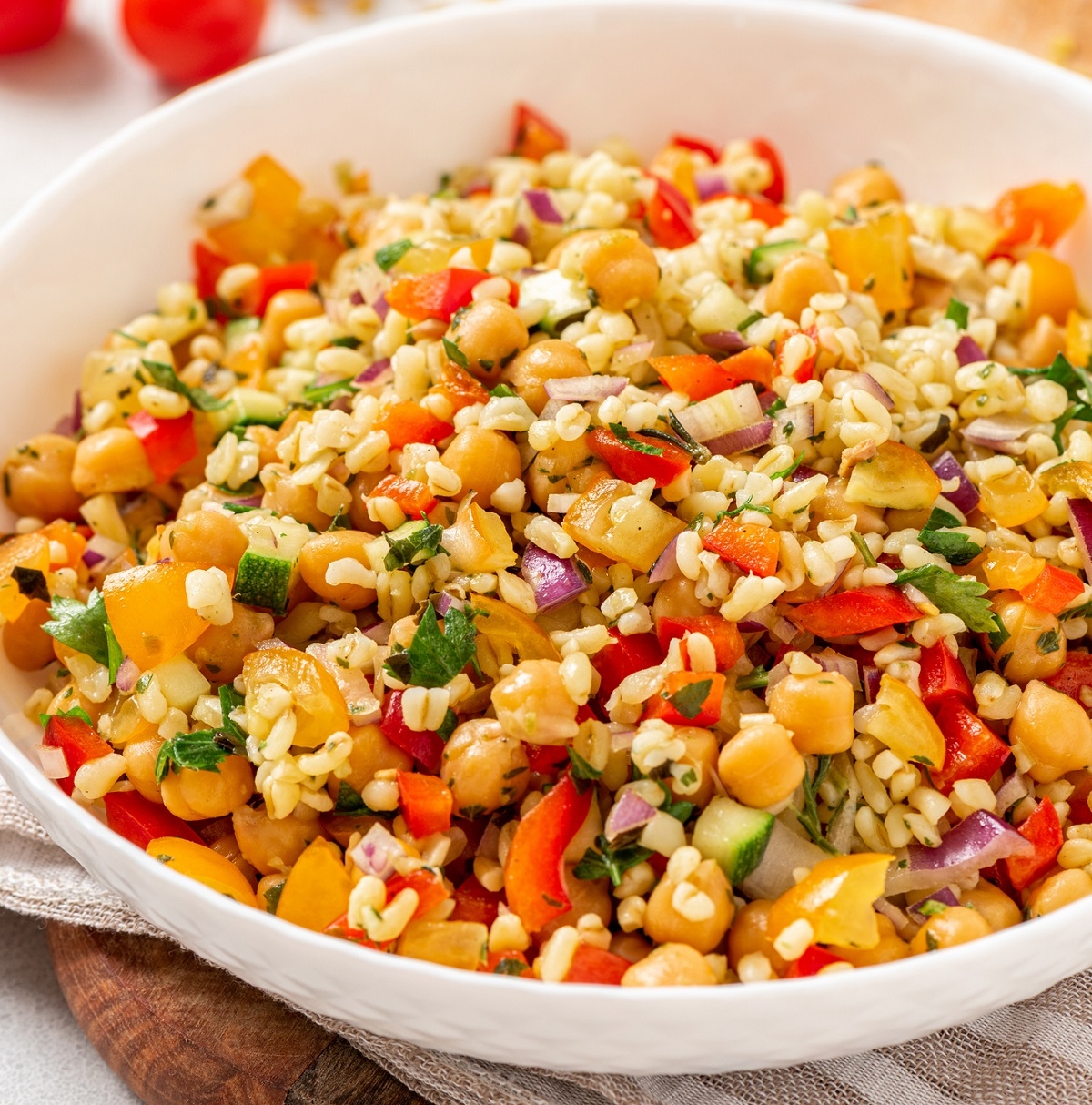 Recette: Salade de boulgour, pois chiches et l�gumes.