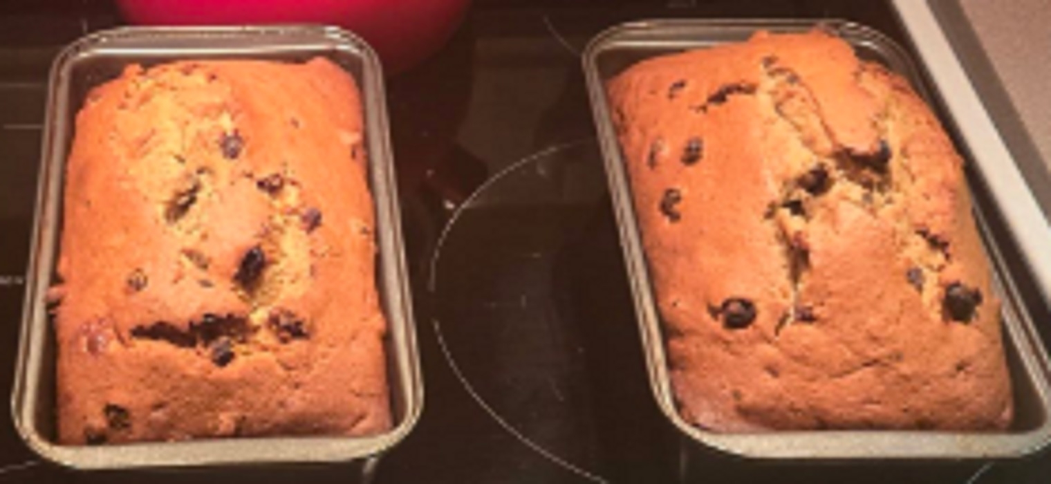 Recette: Pain aux bananes et raisins secs.