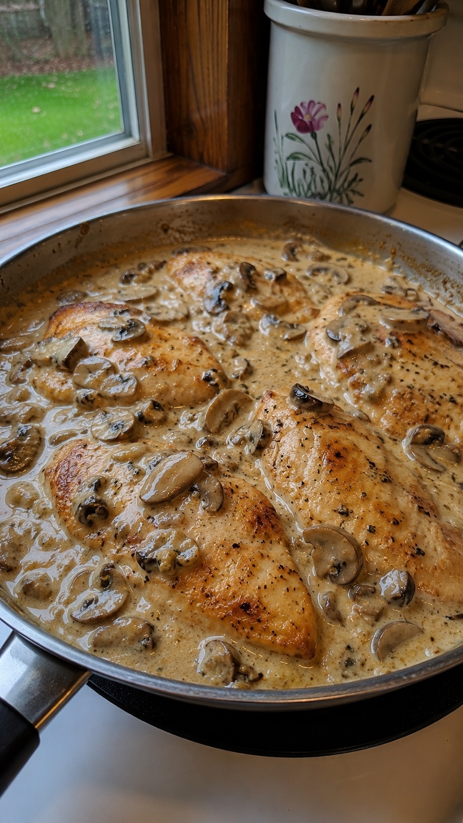 Recette: Poitrine de poulet, sauce aux champignons.