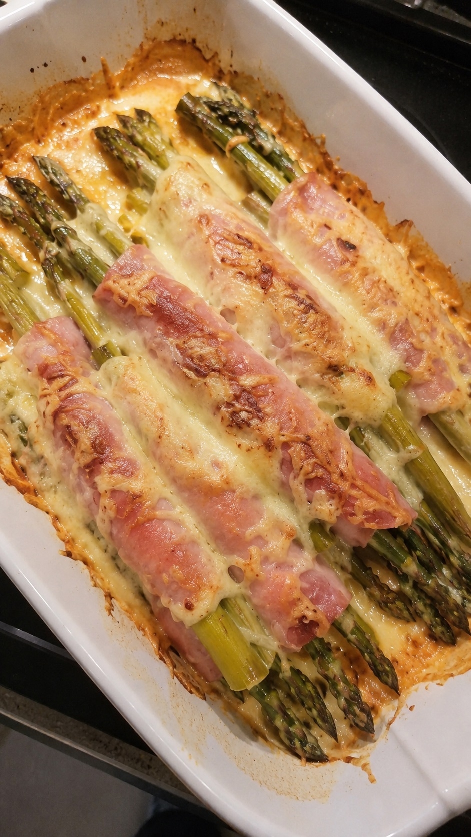 Recette: Casserole d'asperges au gratin.