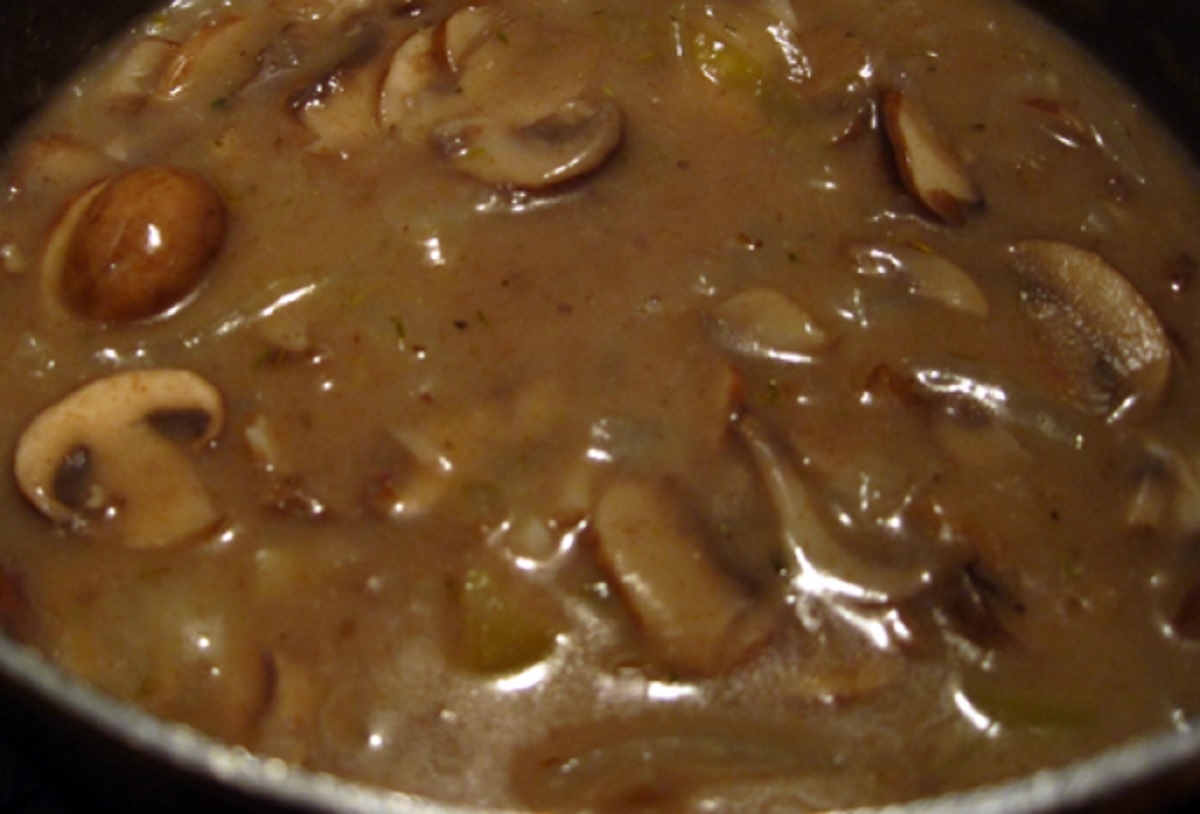 Recette : Sauce aux champignons de maman.