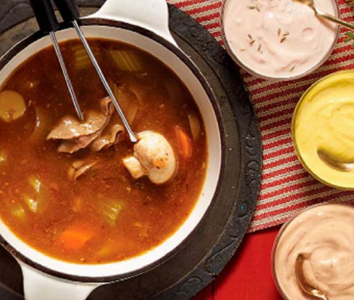 Recette : Bouillon � fondue chinoise maison.�