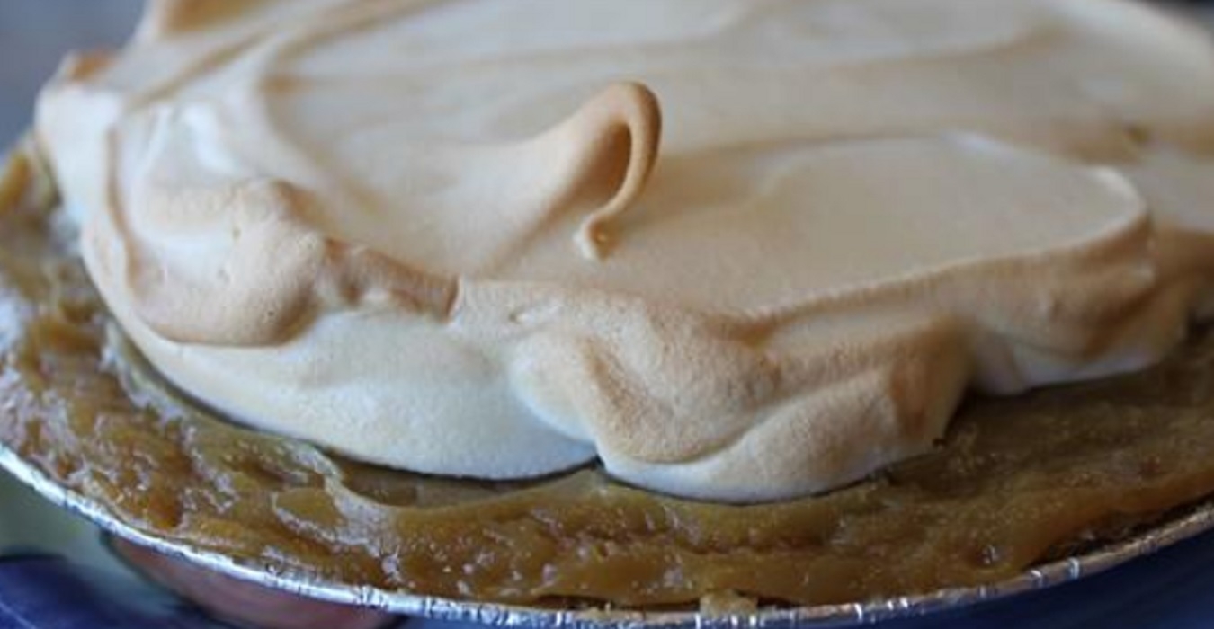Recette : Tarte au butterscotch meringu�e de maman.