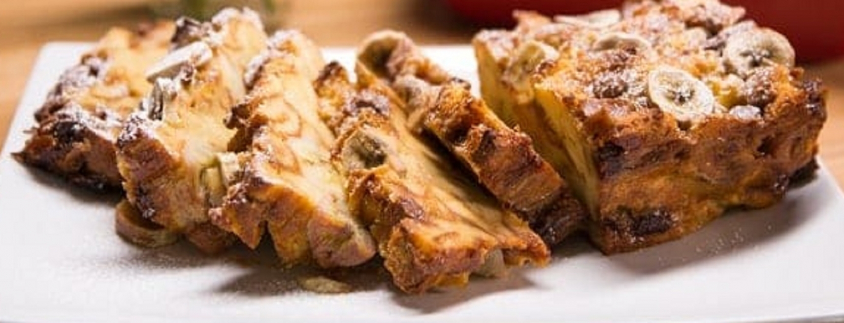 Recette : Pouding au pain, bananes et caramel.