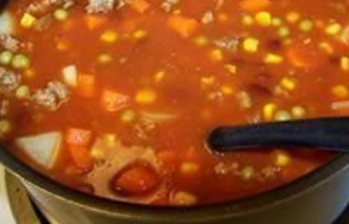 Recette : Soupe au boeuf hach� et l�gumes.