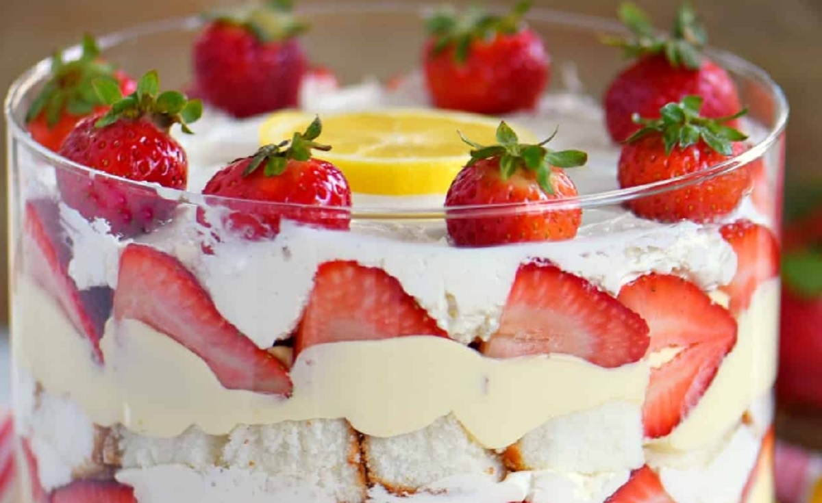 Recette : Bagatelle au citron et aux fraises.