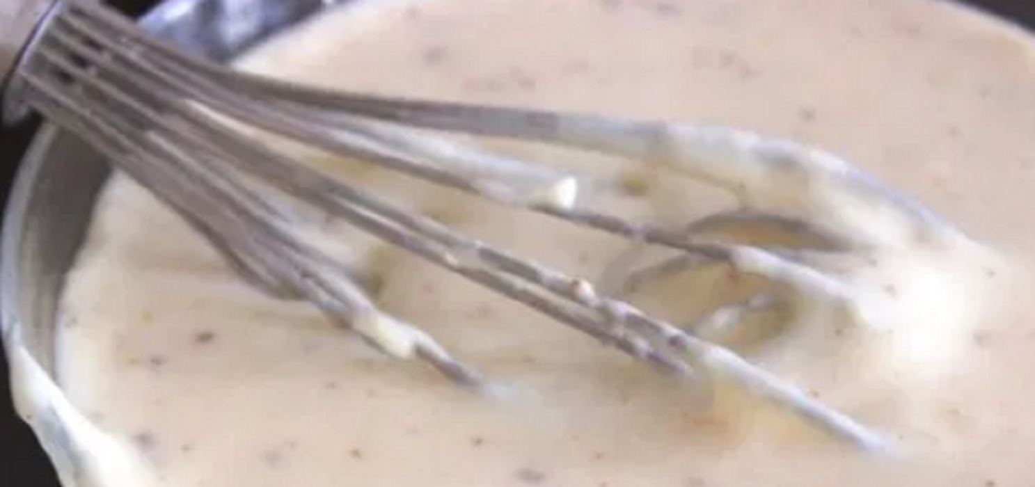 Recette :Sauce blanche pour pizza aux fruits de mer.