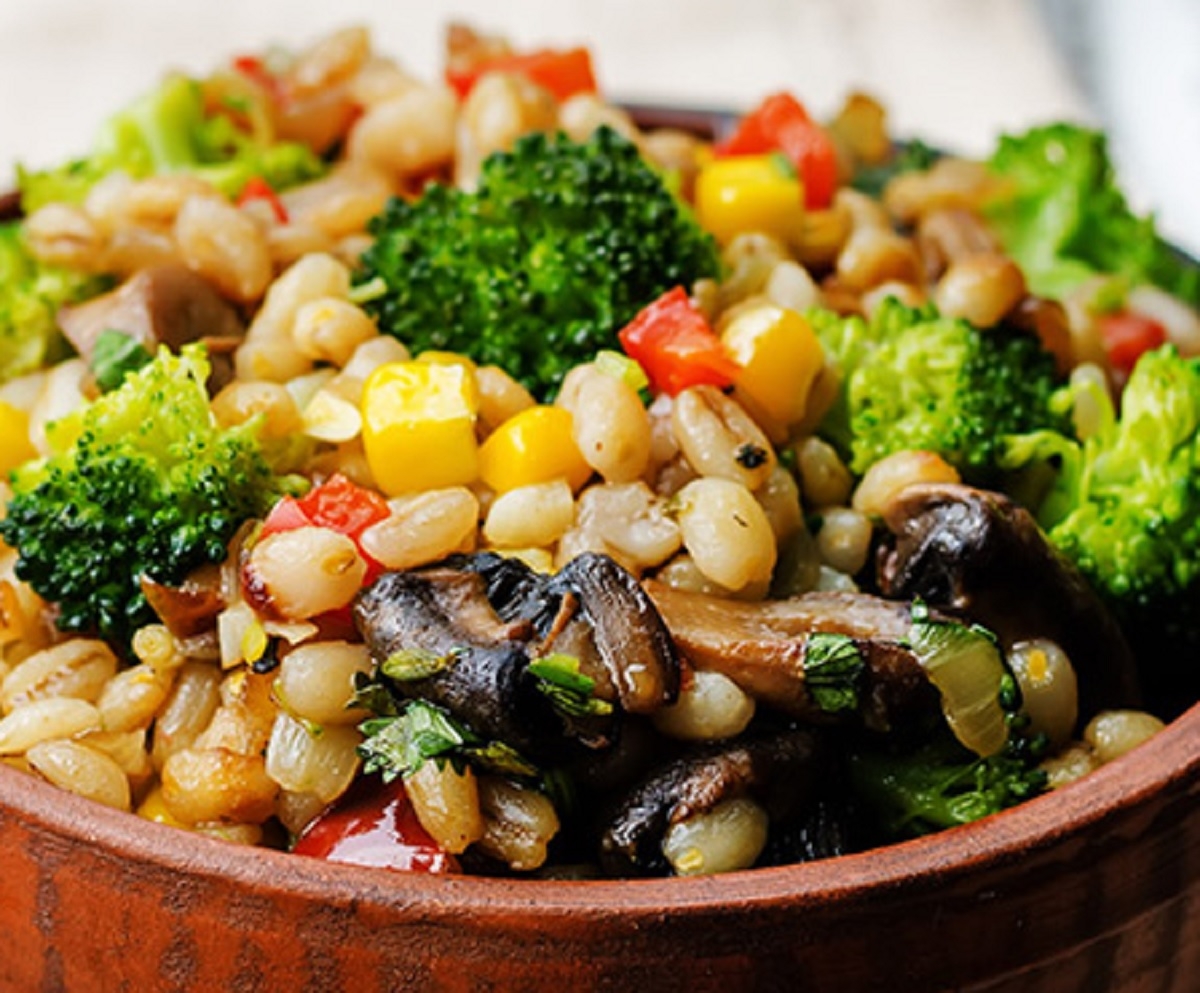 Recette : Salade d'orge et de l�gumes.