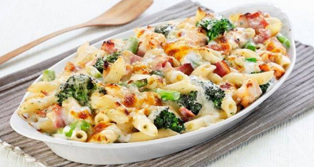 Recette: Casserole de ptes au jambon, au brocoli et au fromage.