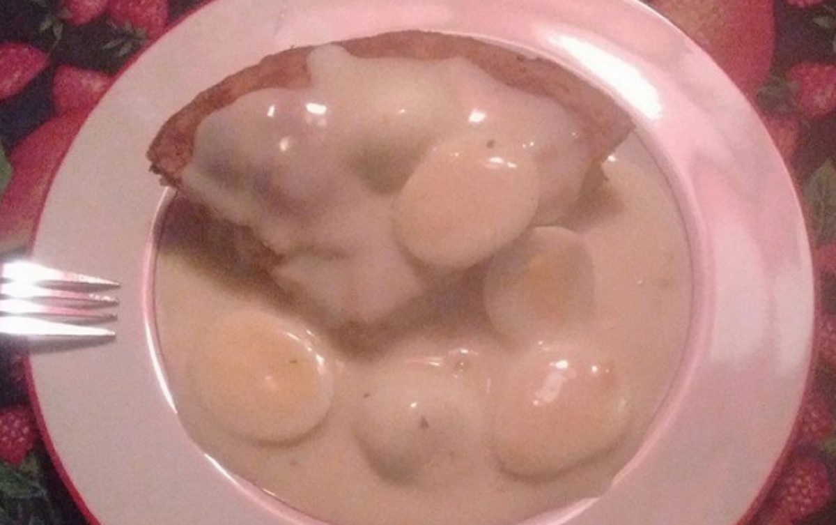 Recette : P�t� au saumon et sa sauce aux oeufs de maman.