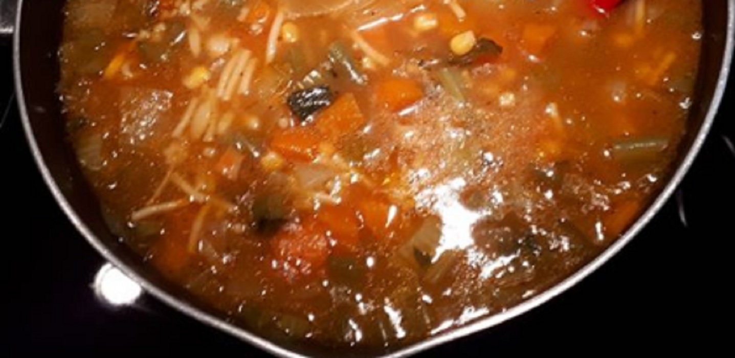 Recette: Soupe minestrone de maman.