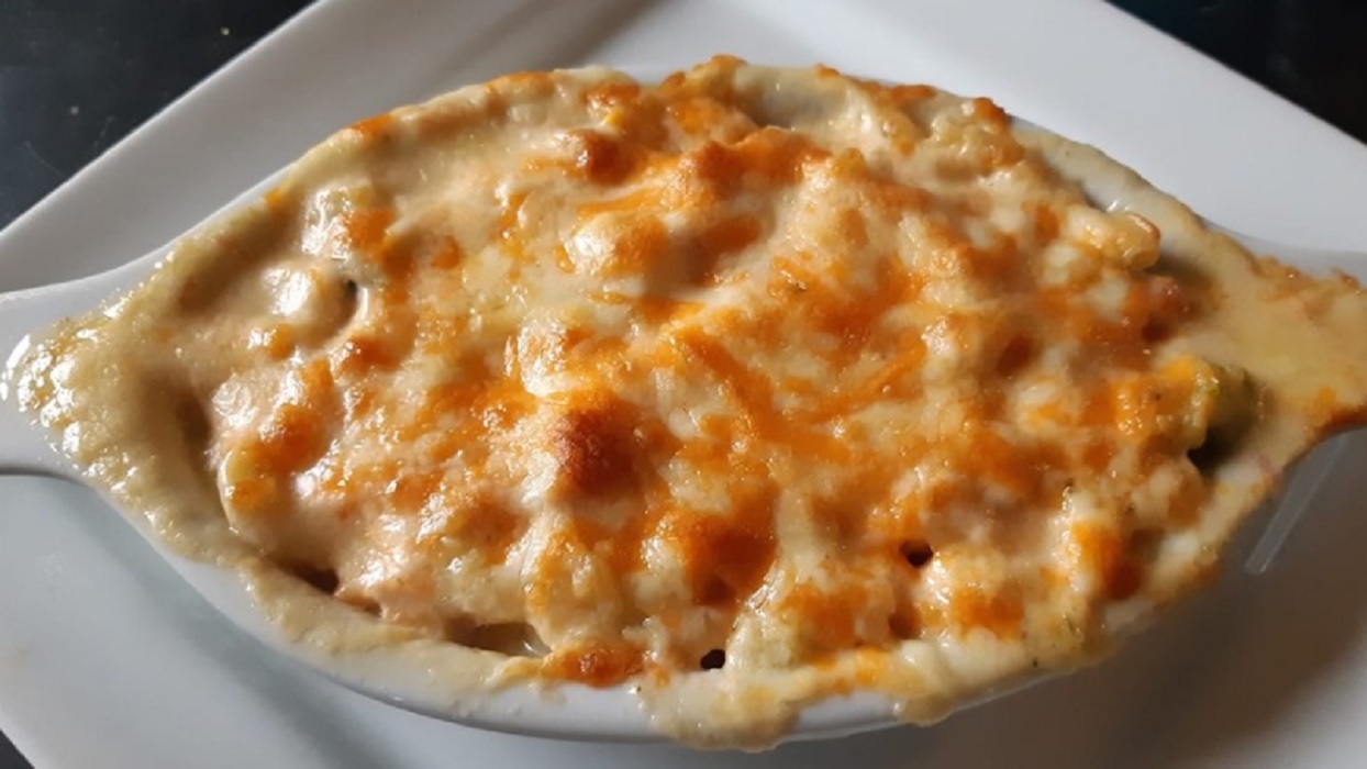 Recette: Macaronis au fromage, jambon et brocoli.