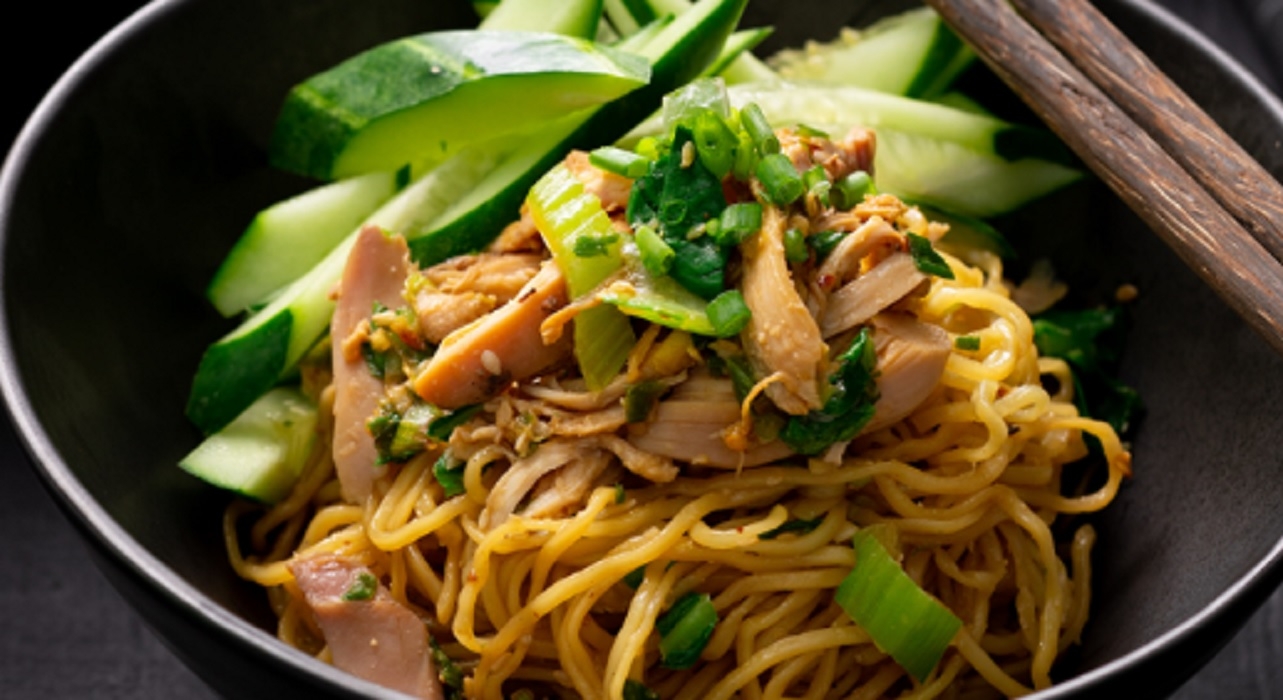 Nouilles De Riz Sautées Aux Légumes